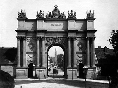 Brandenburger Tor um 1880